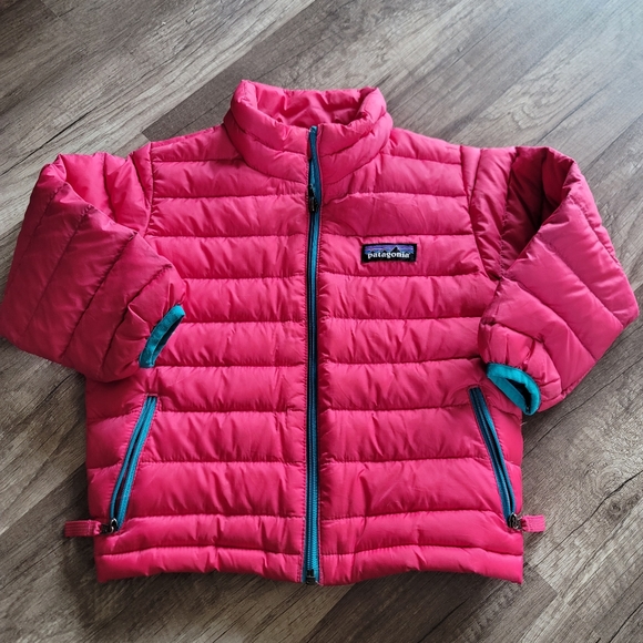 Patagonia Jackets & Coats Girls Hot Pink Patagonia Duck Down Puffer